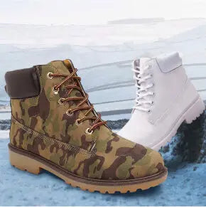 Vinter- och höststövlar, bruna, varmt innerfoder, enkla skosnören och halkfri gummisula